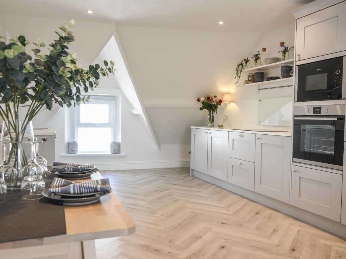 Fore Street House - 3 Apartment Seaton (Devon)